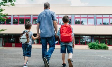 Hoe blijf je als werkende ouders betrokken bij de school van je kind?